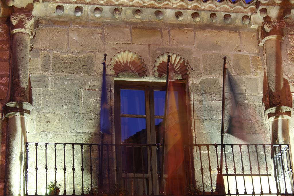 Hotel Las Casas Del Consul ウベダ エクステリア 写真